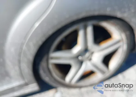 2008 Mercedes-Benz S 550 z USA, uszkodzony, nr VIN WDDNG71X08A214875